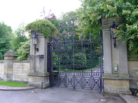 house-gate.jpg